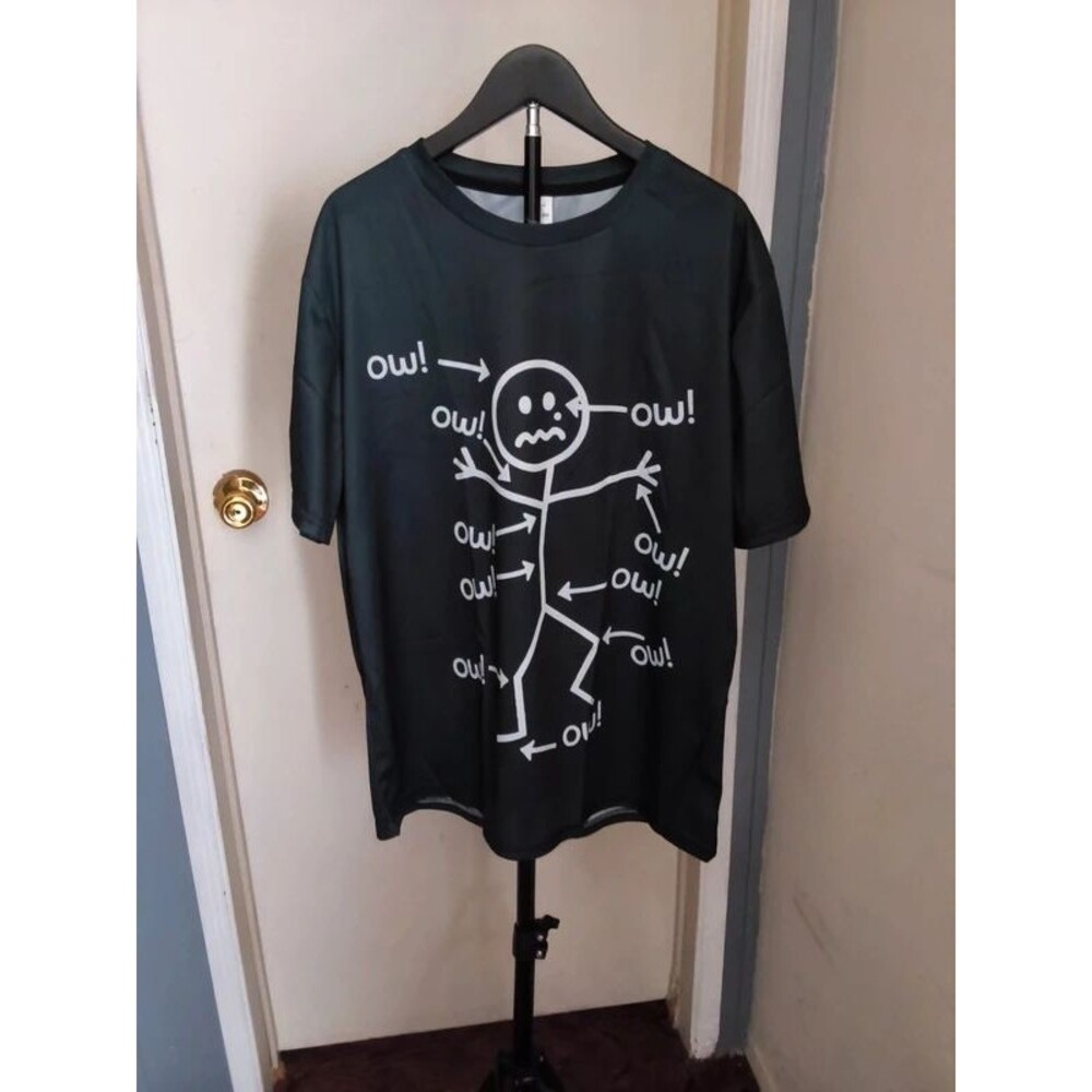 Blusa del muñeco de palitos adolorido